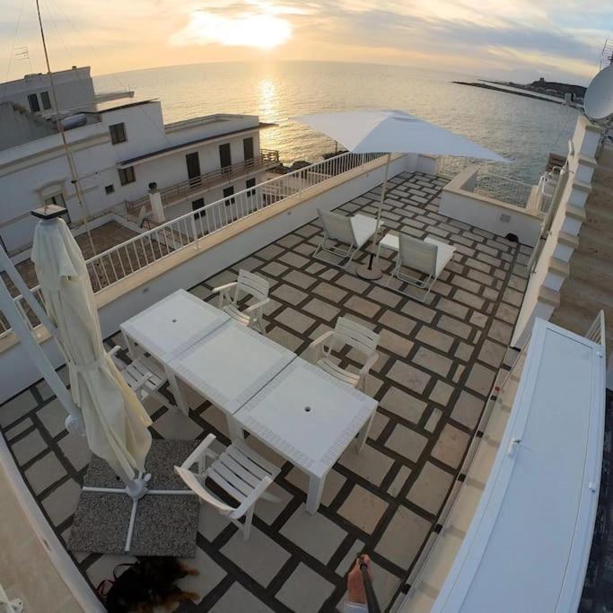 Апартаменты La Terrazza Sul Mare Санта-Мария-аль-Баньо Экстерьер фото